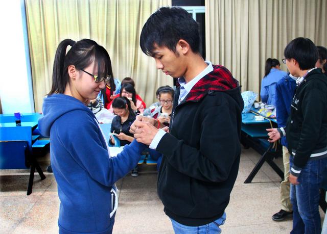 速配情侣系红绳 (2)